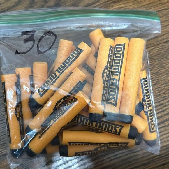 Nerf Doomlands Negotiator with Darts - Picture 3 of 5